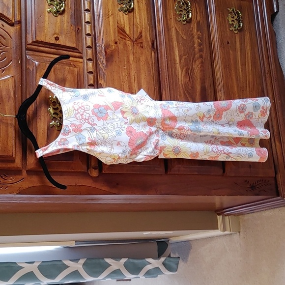 NWT Women's SZ Medium Floral Athletic Dress with Shorts - Picture 1 of 9